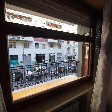 Quo Vadis House * Naples